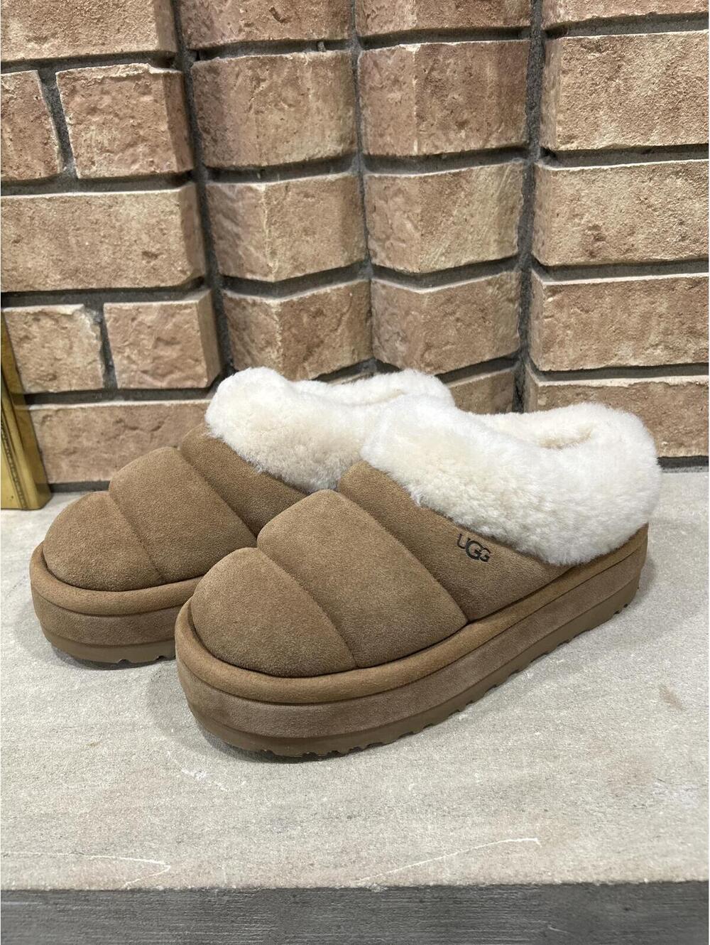 NWOB UGG Tazzlita platform slippers Chestnut Women’s Size 11